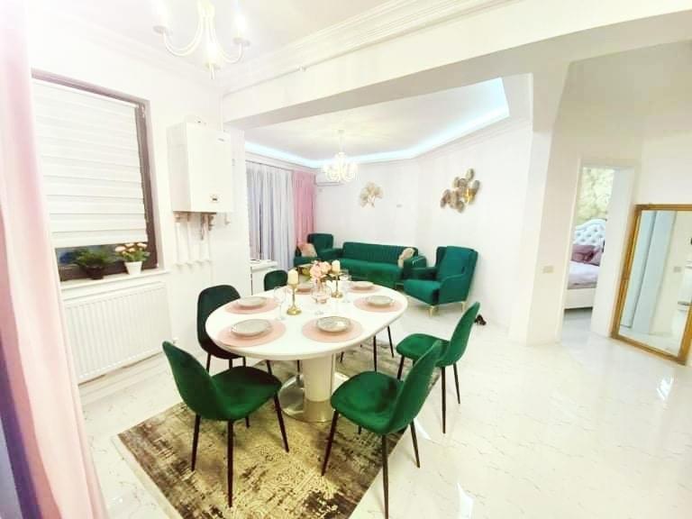 Grazzia Deluxe Apartments Navodari Luaran gambar