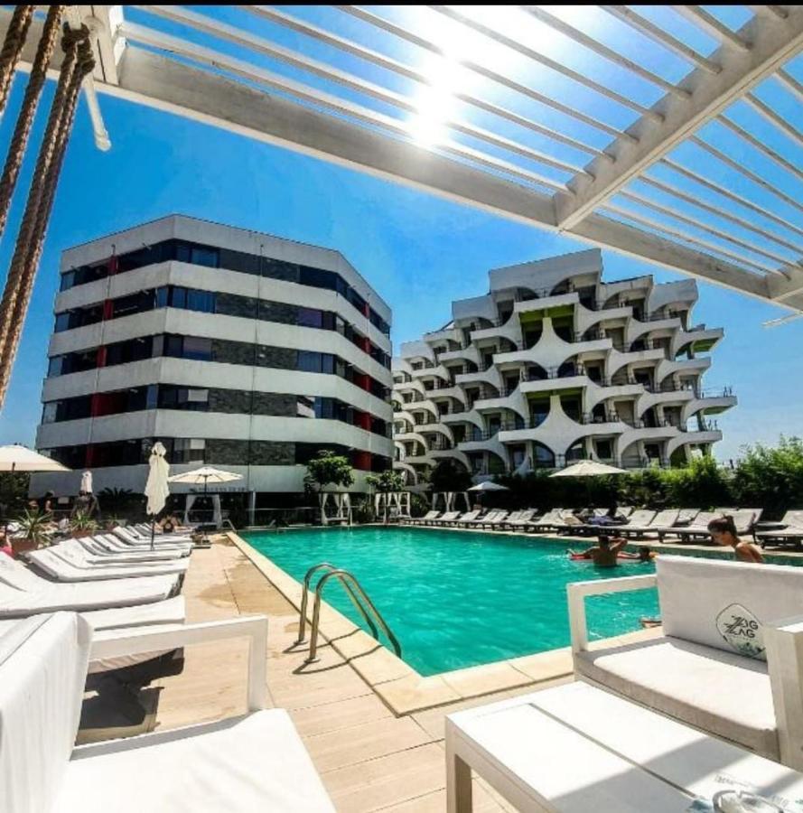Grazzia Deluxe Apartments Navodari Luaran gambar
