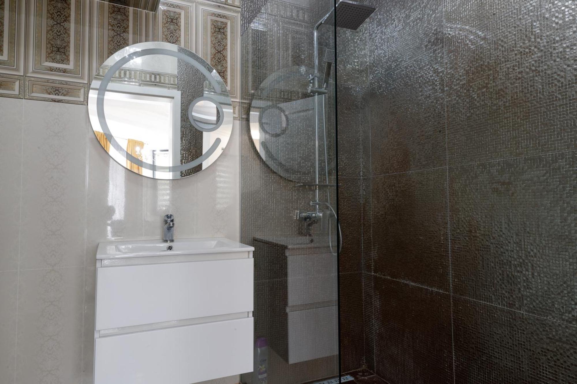 Grazzia Deluxe Apartments Navodari Luaran gambar